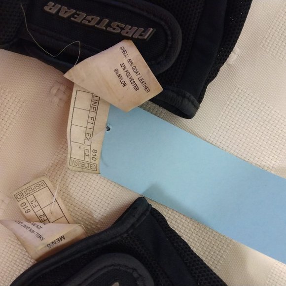 First Gear Gloves - Picture 4 of 4